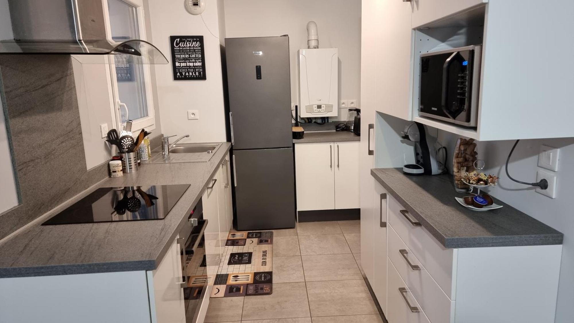 Appartement De Standing Au Centre De シャシウ エクステリア 写真